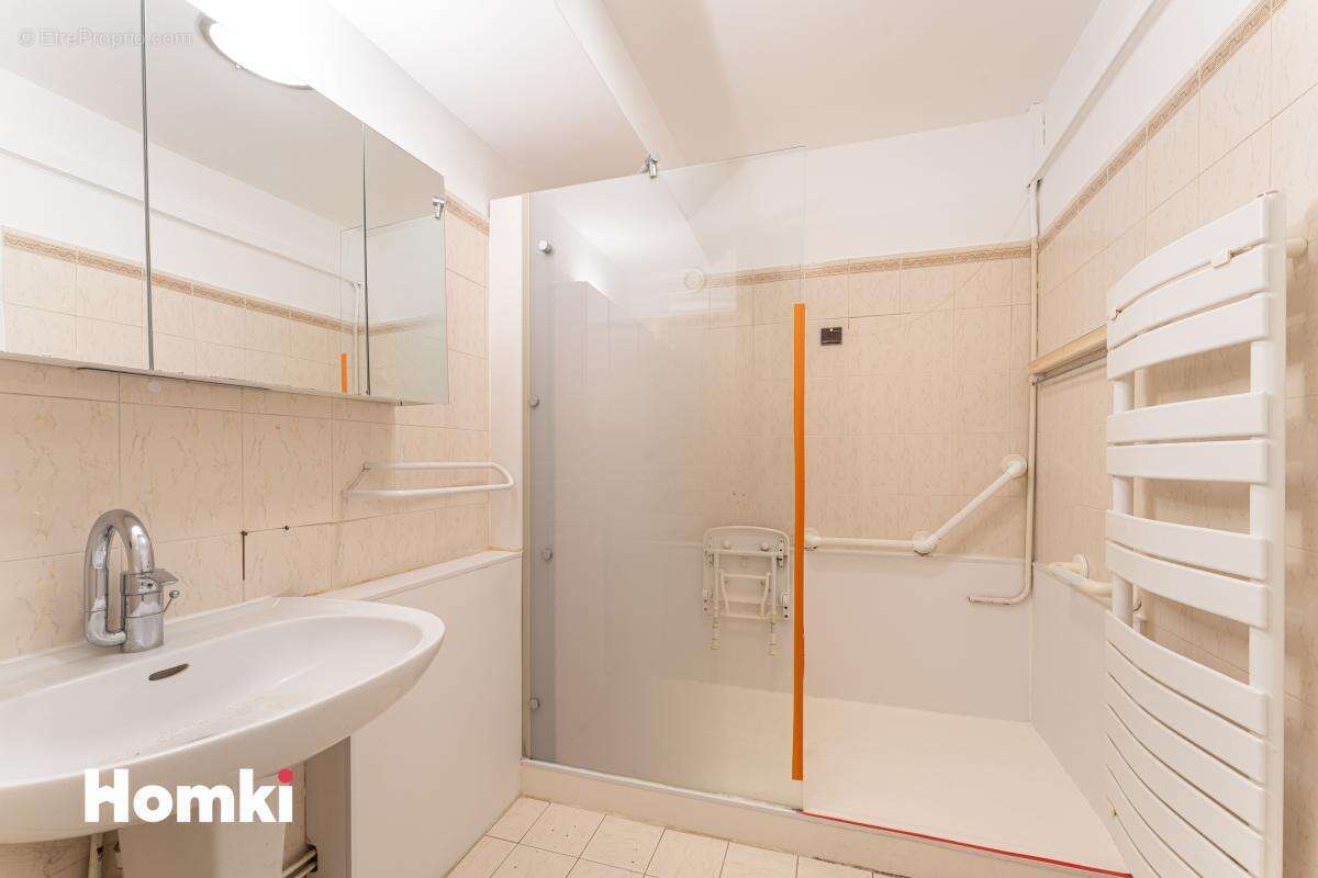 Appartement à MARSEILLE-8E