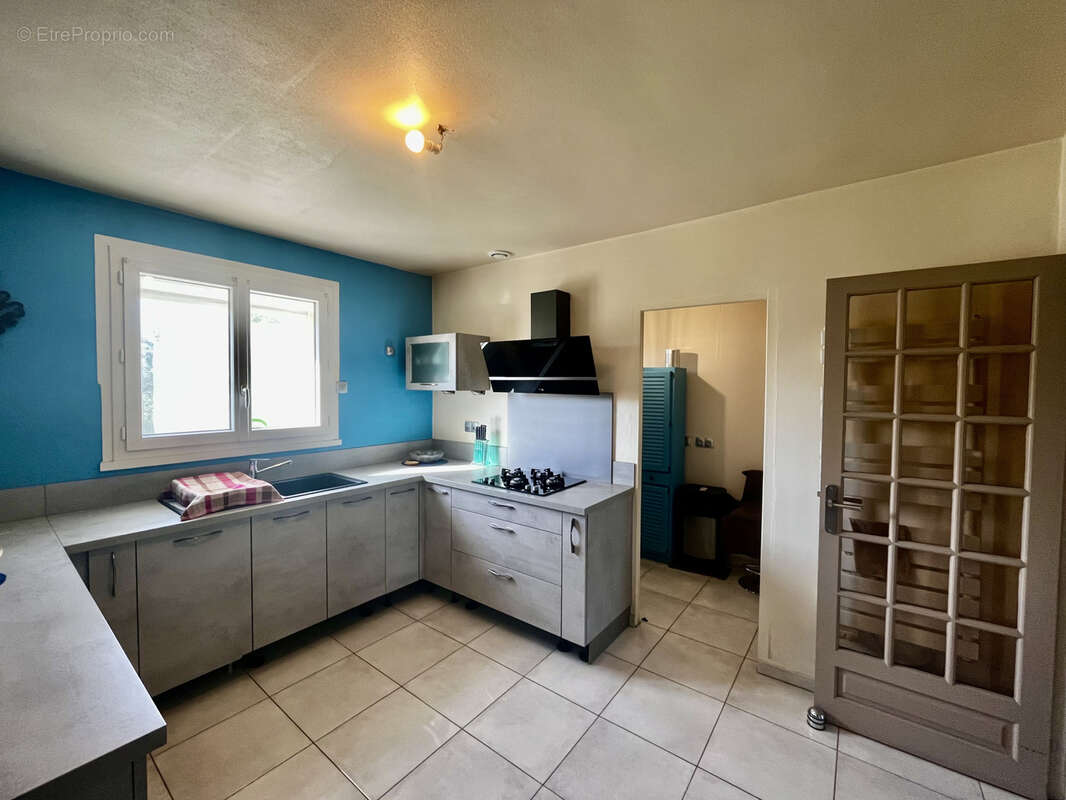 Maison à COULOMMIERS