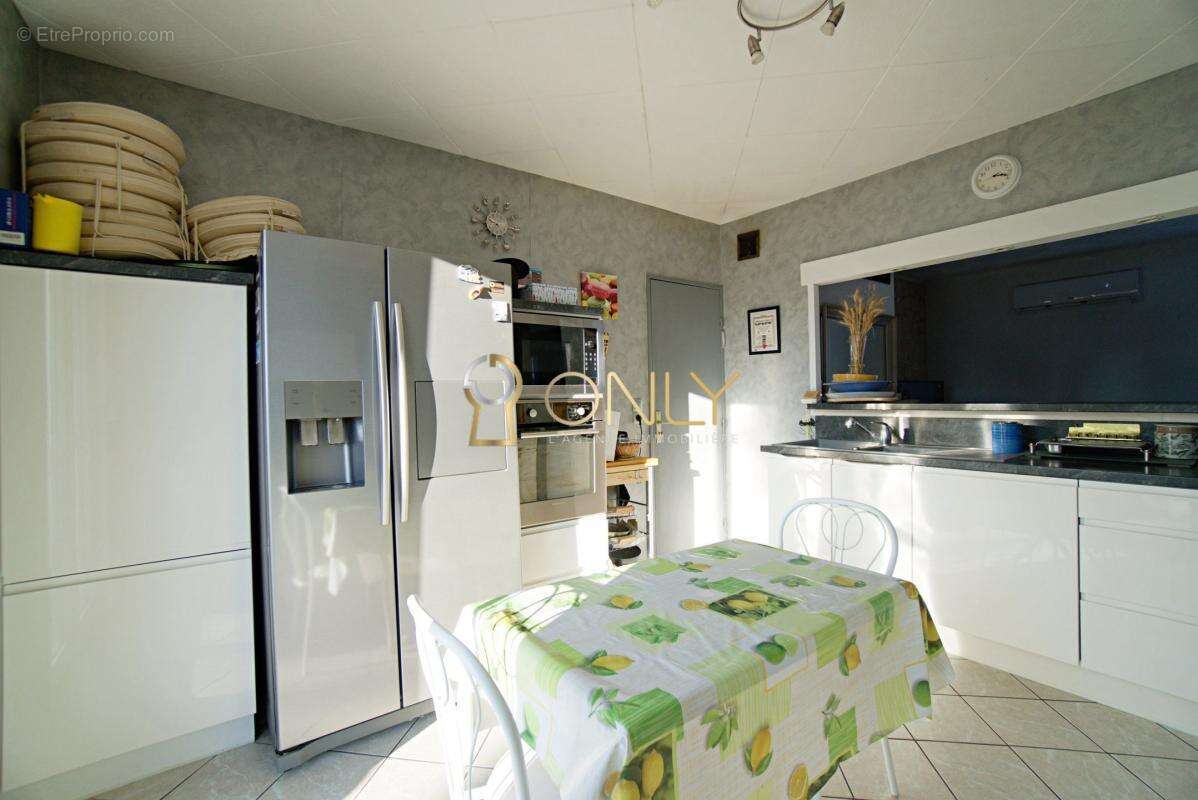 Maison à SAINT-ANDRE-DE-CORCY