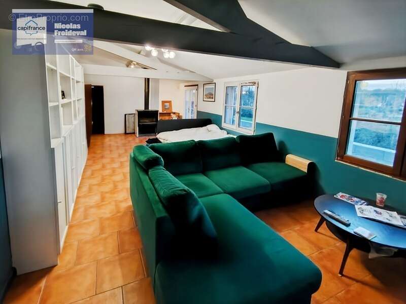 Maison à SAVIGNY-EN-REVERMONT