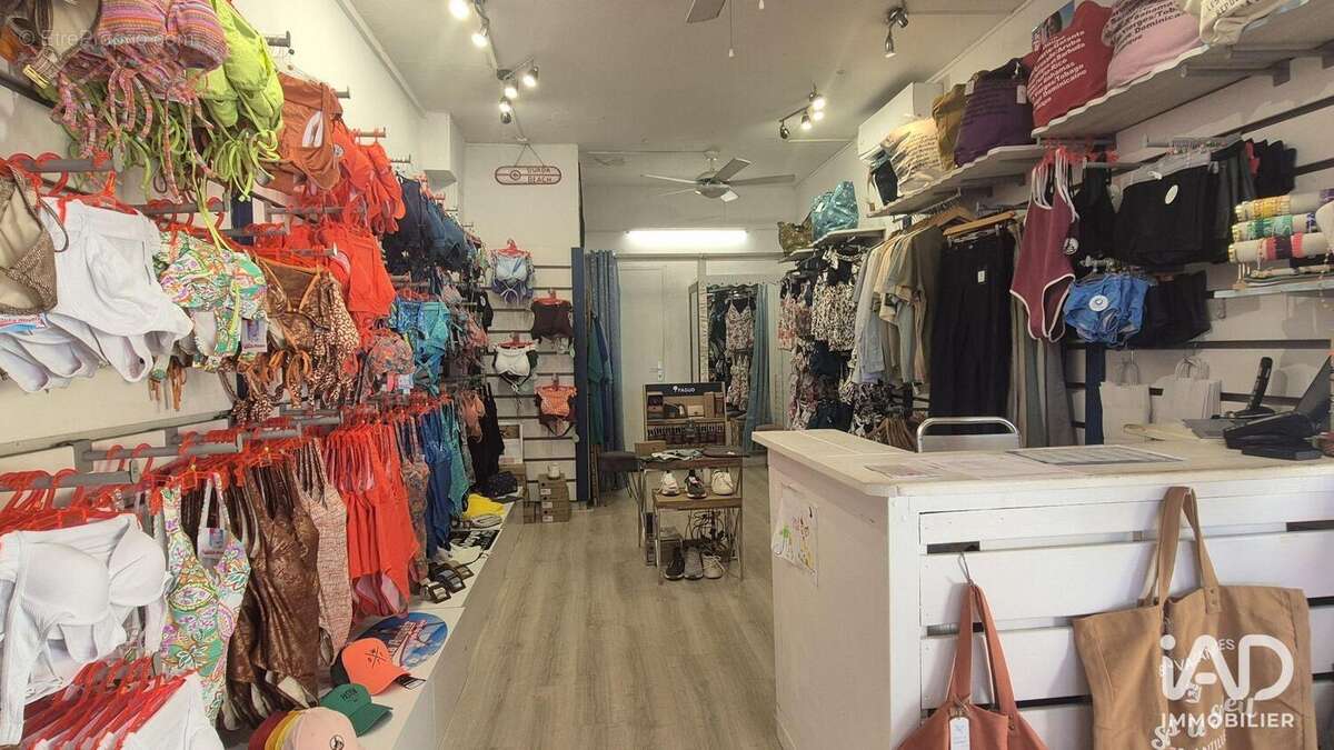 Photo 8 - Commerce à SAINT-FRANCOIS