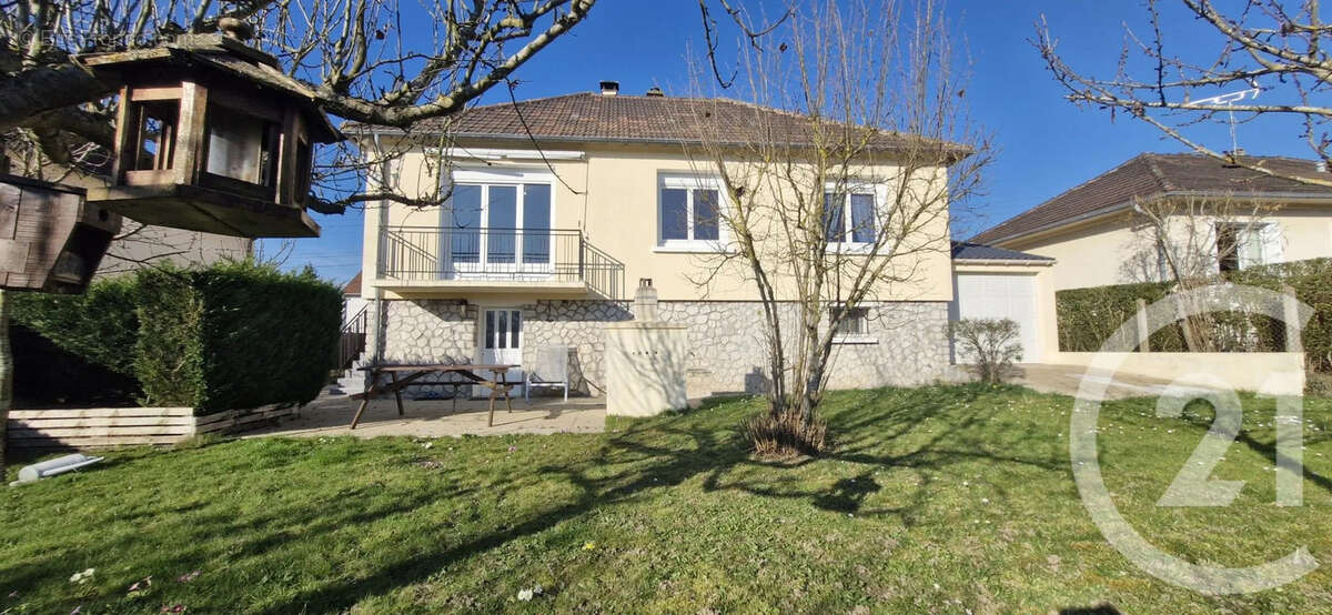 Maison à CHATEAUDUN