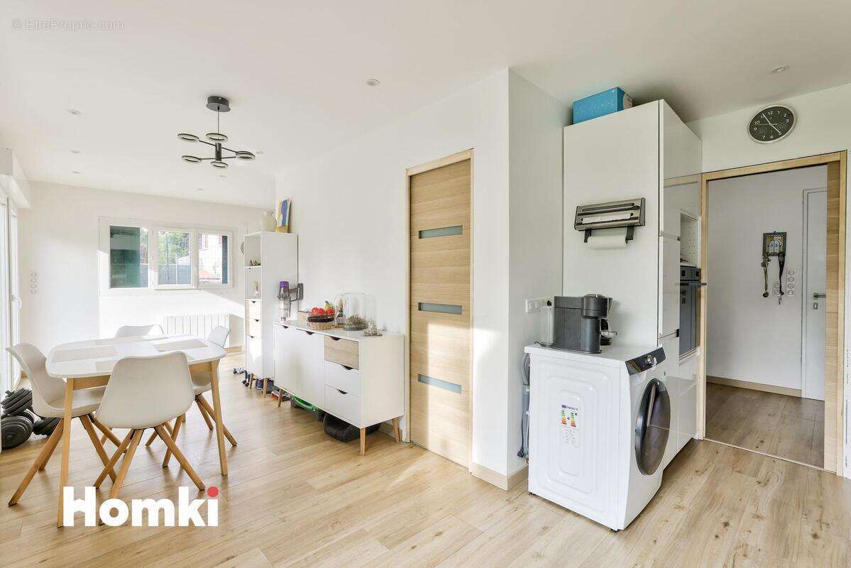 Maison à FONTENAY-LE-FLEURY