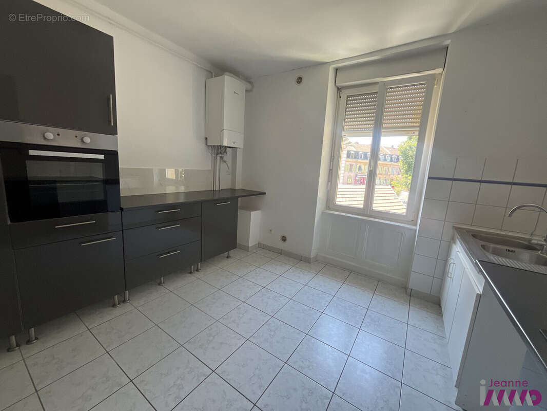Appartement 75 m² à Belfort  - photo 9