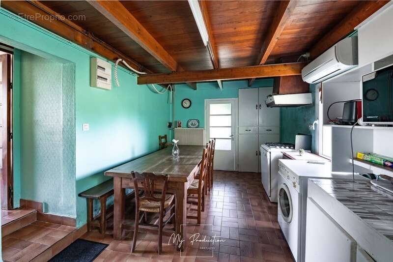 A 5' à pied du bord de mer, maison de CHARME, PLAGES à pied et accès direct GR 34 ! - photo 9