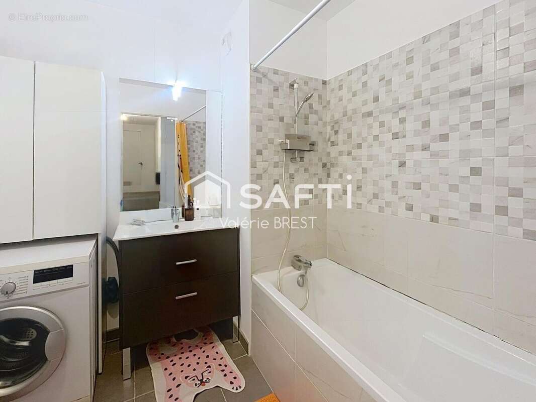 Photo 9 - Appartement à MARSEILLE-8E