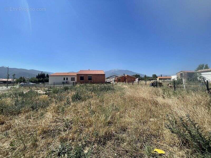 Terrain 510 m² à Vinca  - photo 6
