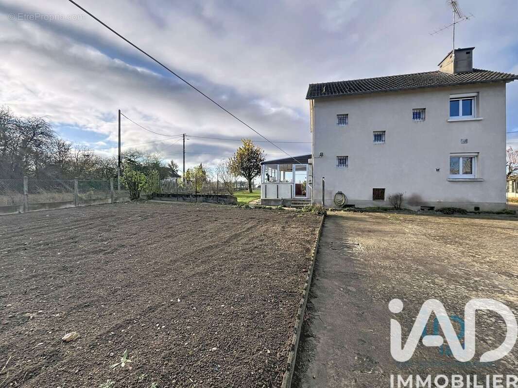 Maison 91 m² à Villevoques  - photo 2