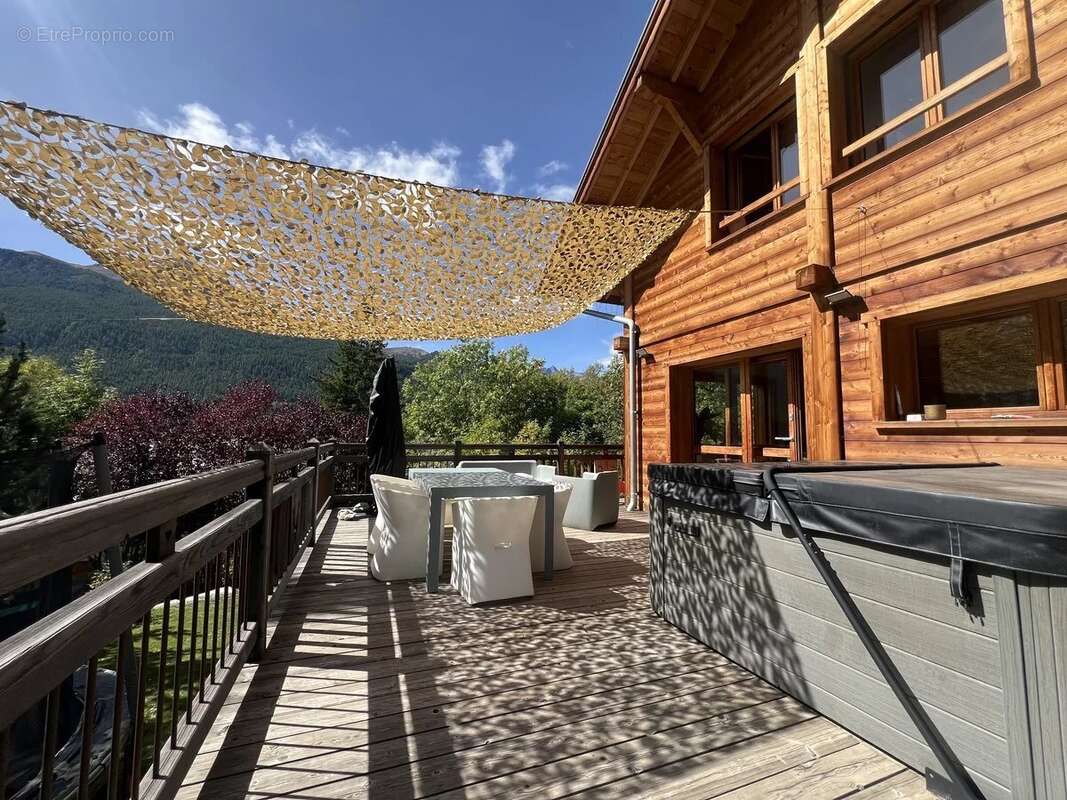 Maison à SAINT-CHAFFREY