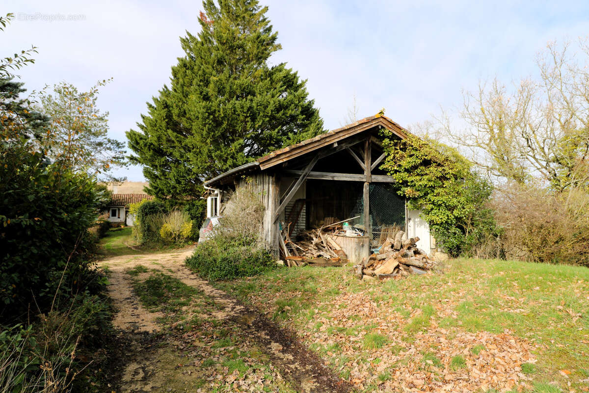 Maison à LOMBEZ