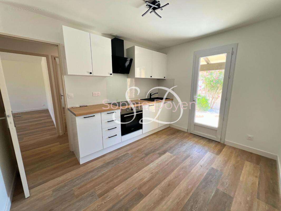 Maison Argeles Sur Mer - Plain pied - 4 pièces - 82 m2 - photo 3
