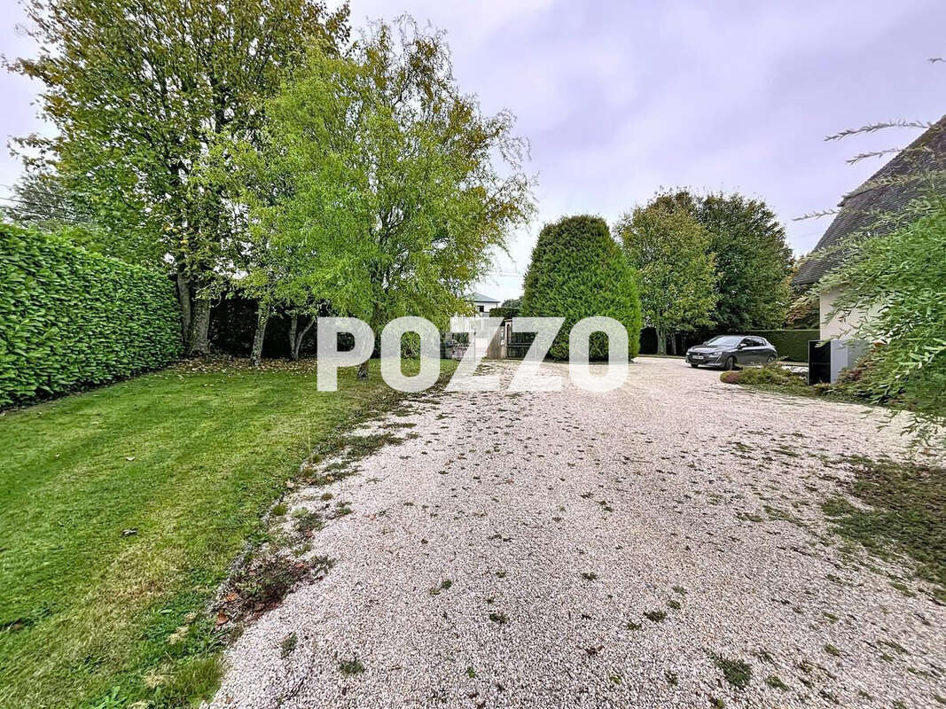 Maison à TOURNAY-SUR-ODON