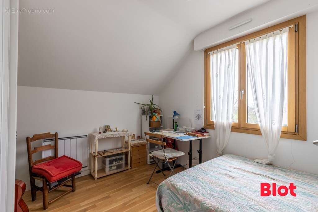 Maison à CORPS-NUDS