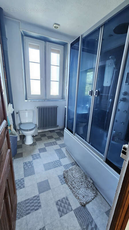 Maison à BELLAC