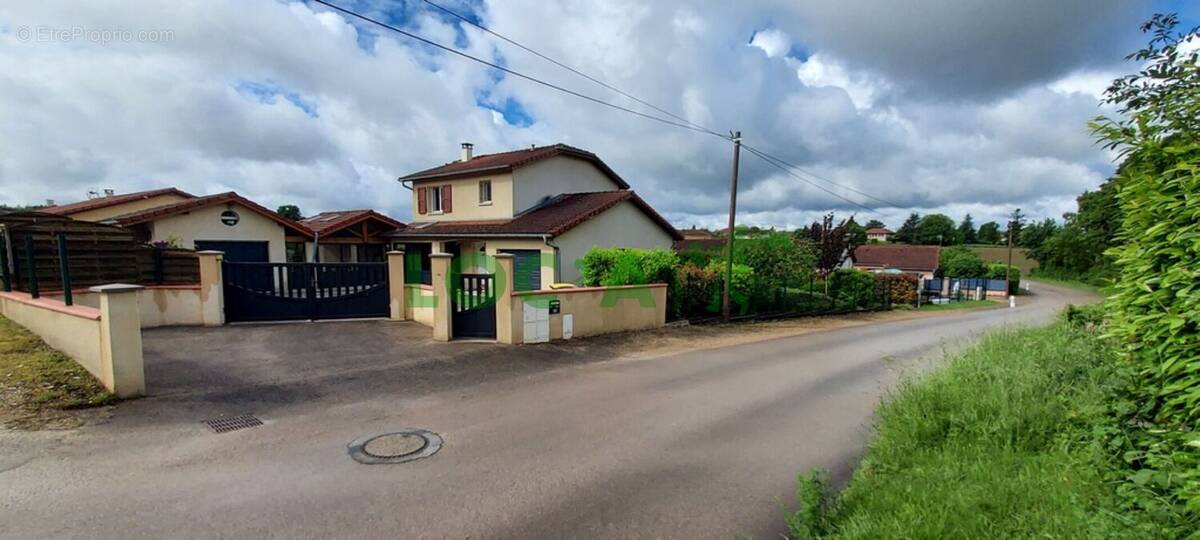 Photo 1 - Maison à MALAFRETAZ