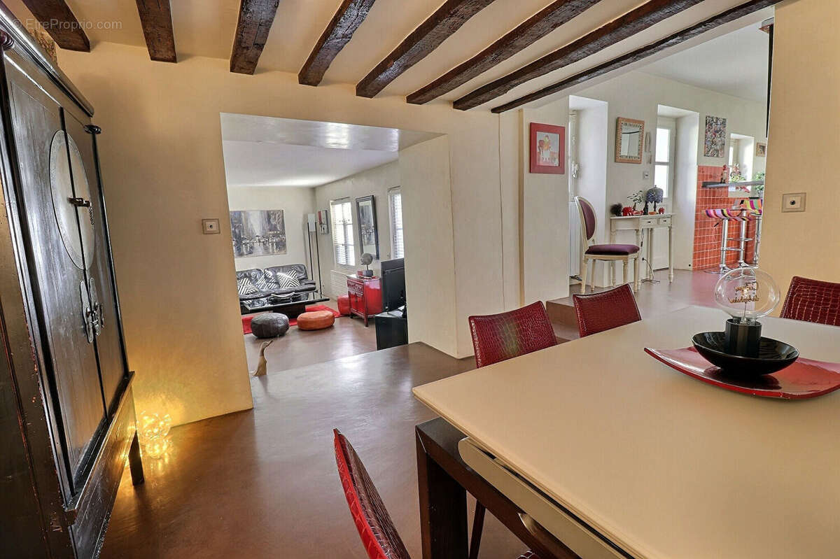 Maison à MAISONS-LAFFITTE