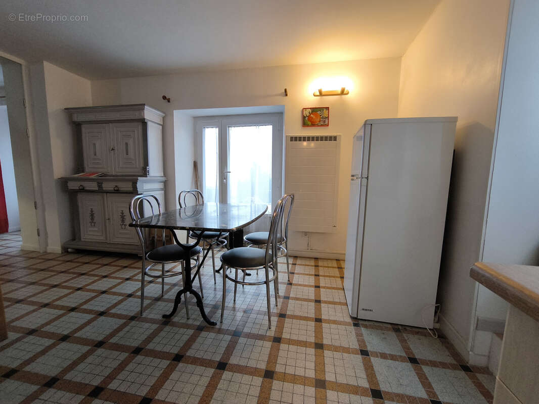 Maison à BAGAT-EN-QUERCY