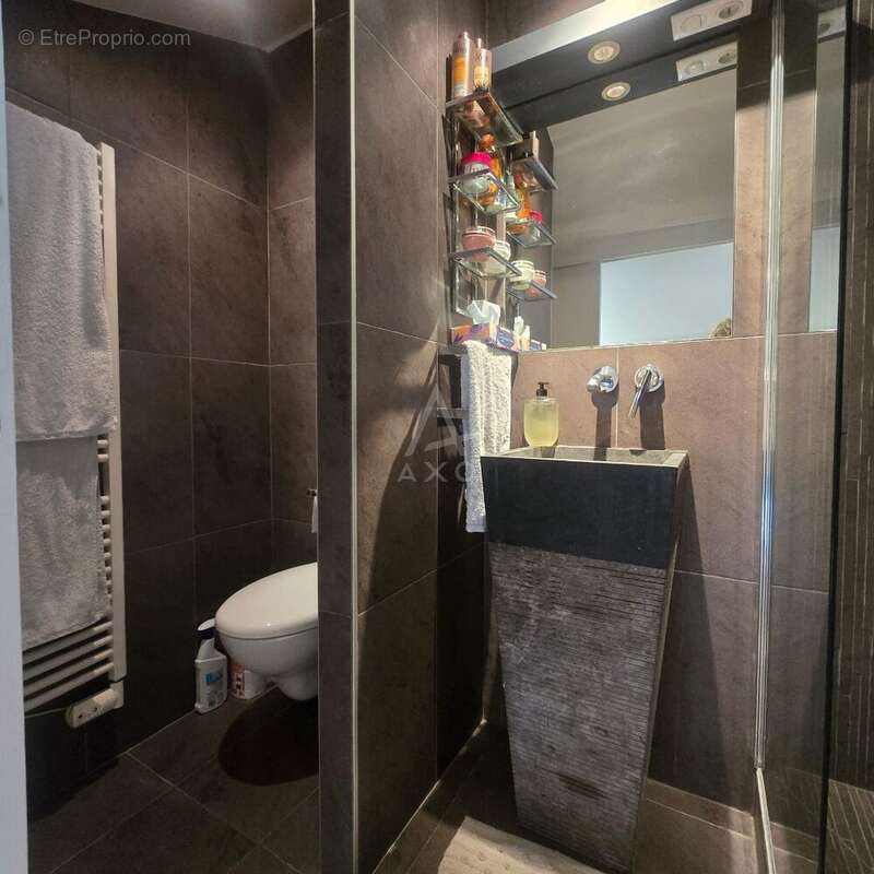 Appartement à PARIS-7E