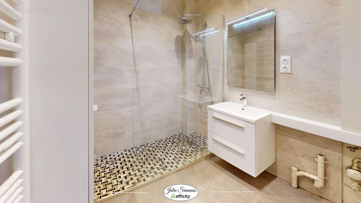 Appartement à BOIS-COLOMBES