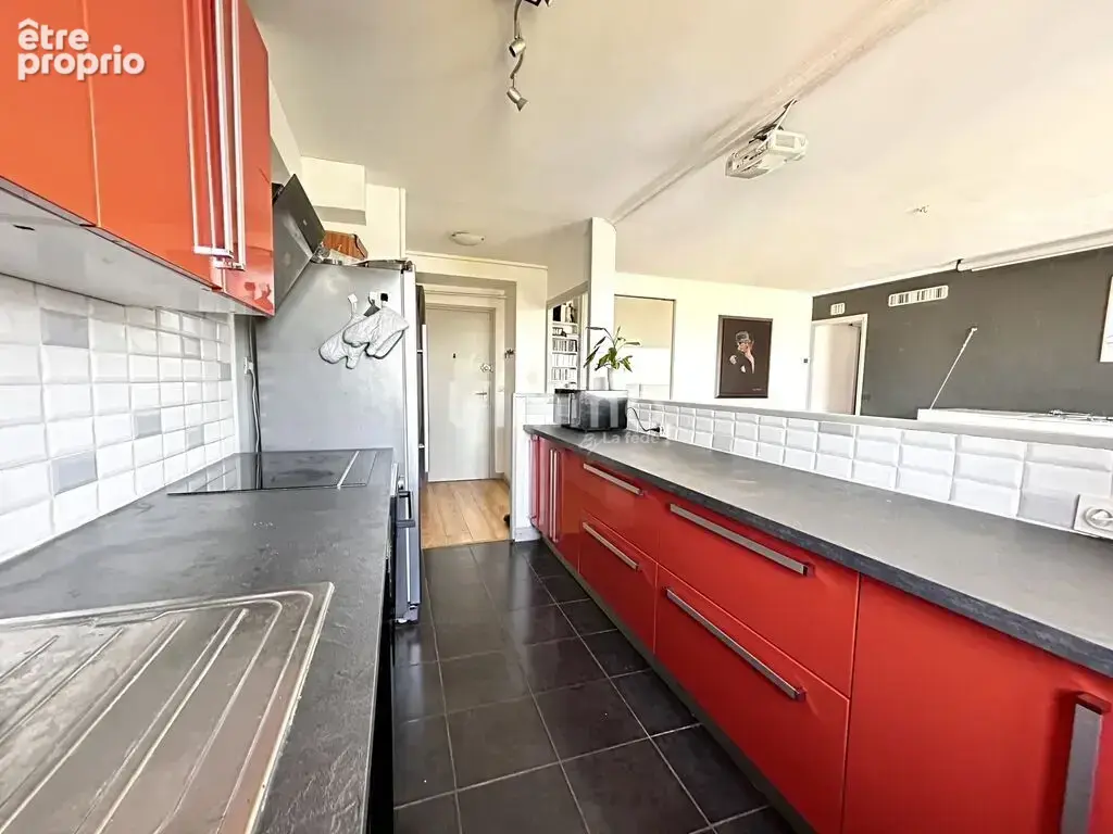 Appartement 65m2, dernier étage et 2 balcon - photo 5