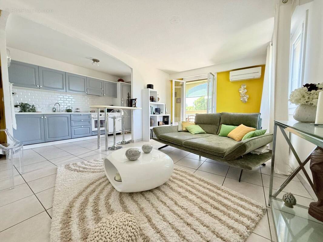 Appartement à FREJUS