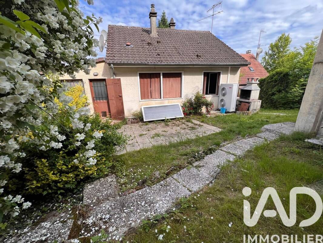 Photo 1 - Maison à LA FERTE-SOUS-JOUARRE