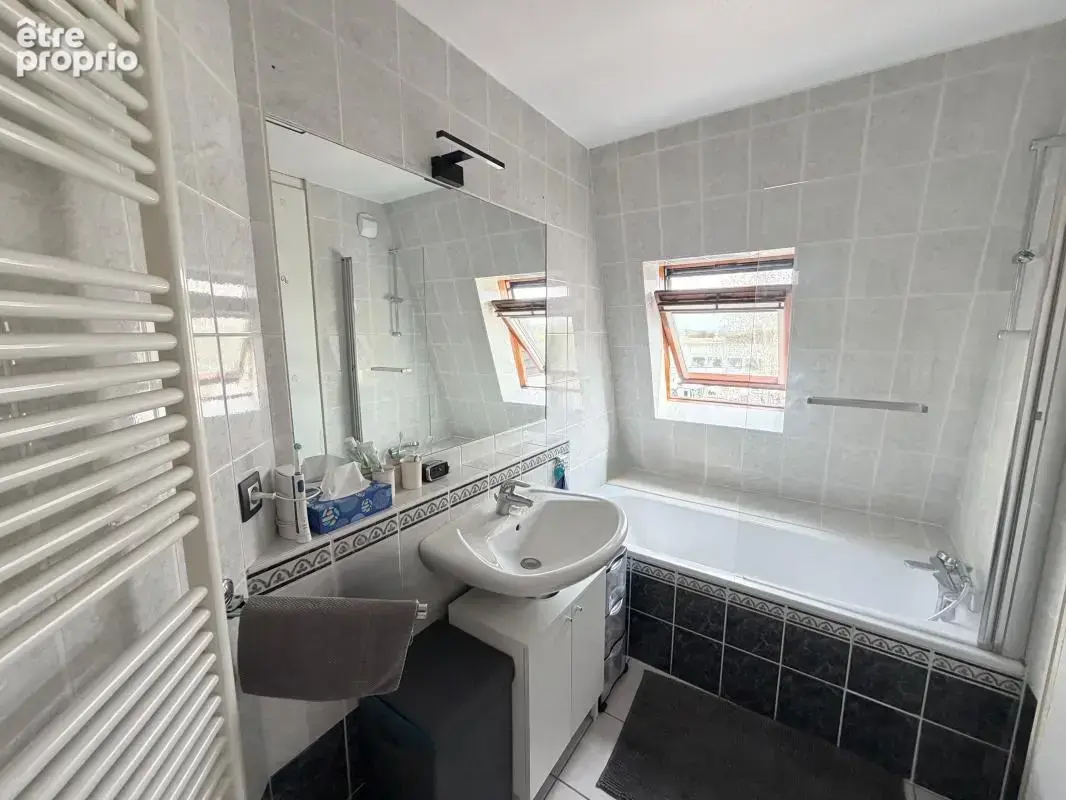 Appartement À Vendre - photo 9