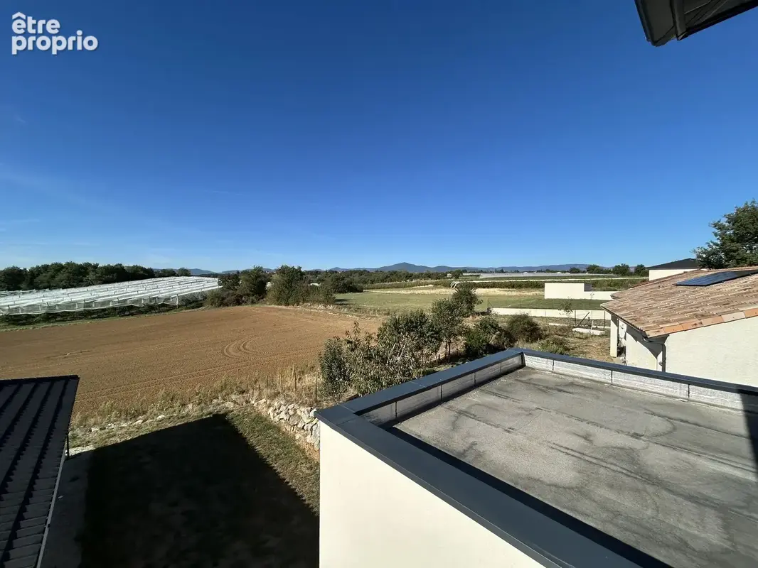 Maison neuve à vendre avec terrain attenant - photo 4