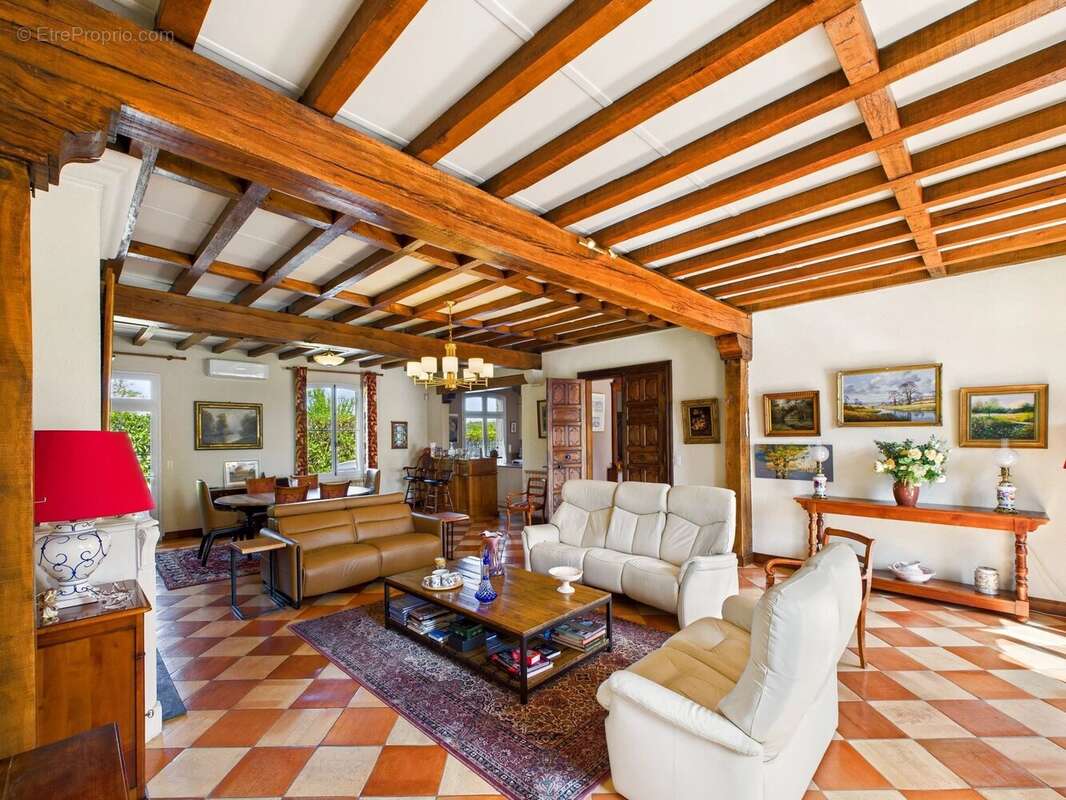 Maison à SAINTE-FOY-LA-GRANDE