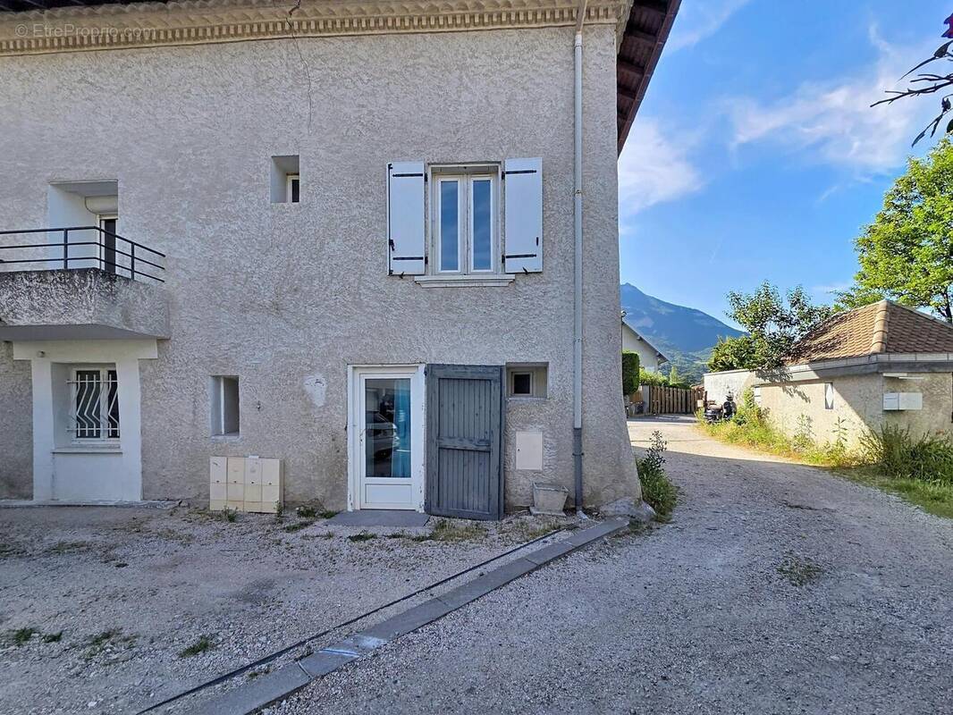 Photo 1 - Appartement à VARCES-ALLIERES-ET-RISSET
