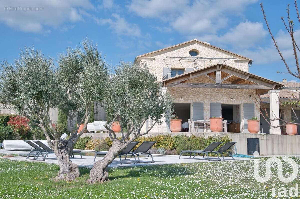 Maison 202 m² à Garrigues-Sainte-Eulalie  - photo 2