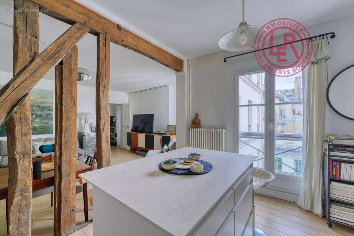 Appartement à PARIS-2E