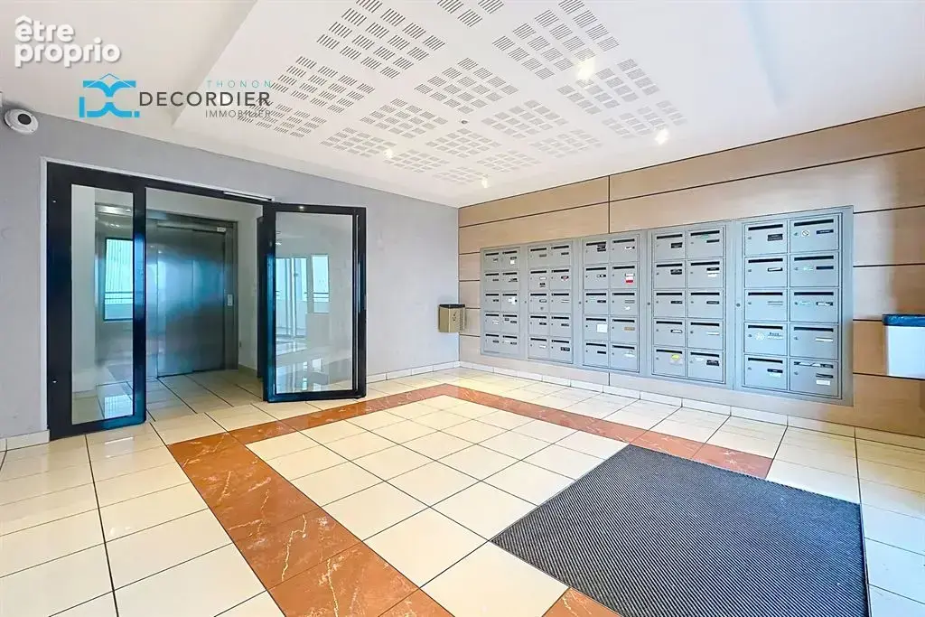 T3 lumineux de 61,35m² – proche centre-ville & gare – cave - 2 parkings couverts ! - photo 17