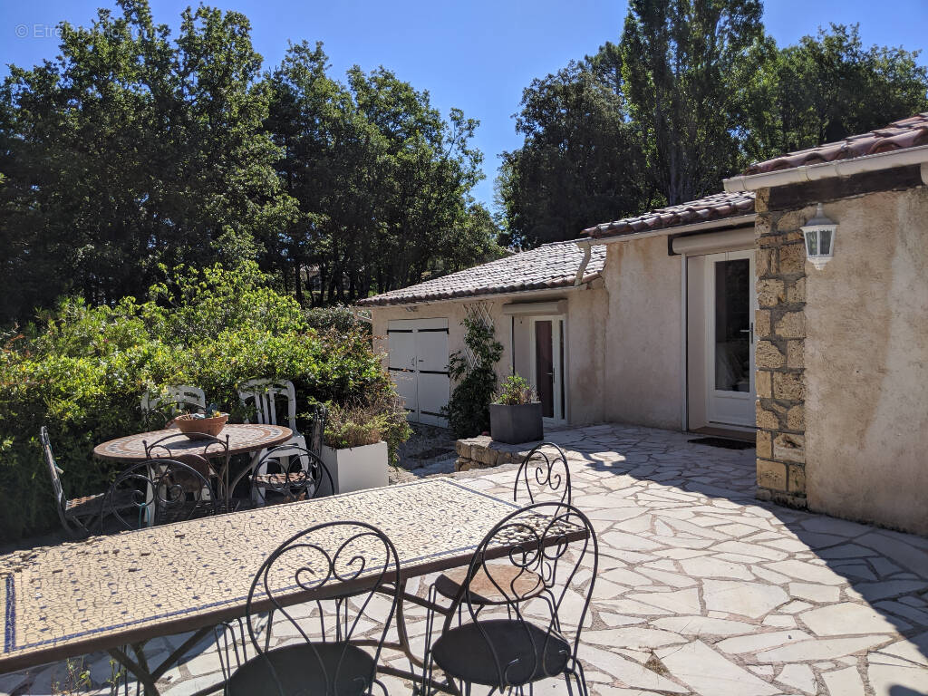 Maison à TOURTOUR
