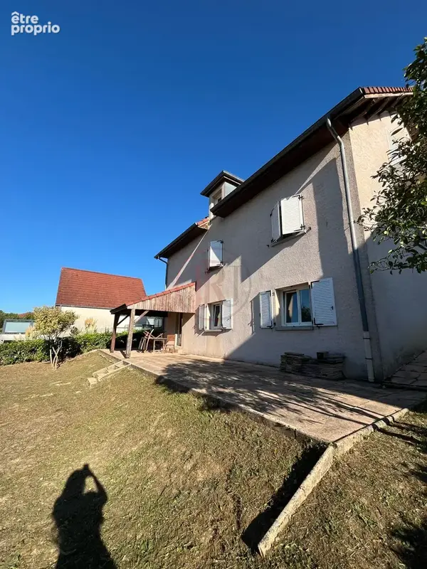 Maison de 205 m2 à Besançon A SAISIR RAPIDEMENT ! - photo 2