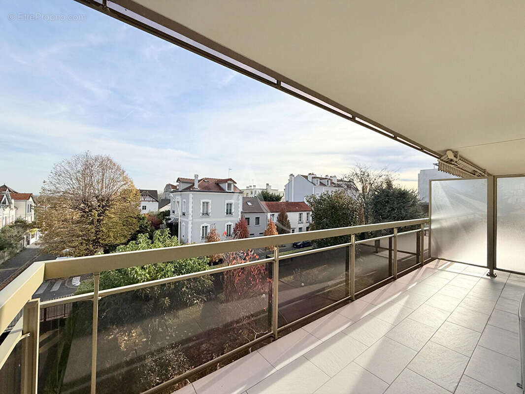 Appartement à LE PERREUX-SUR-MARNE
