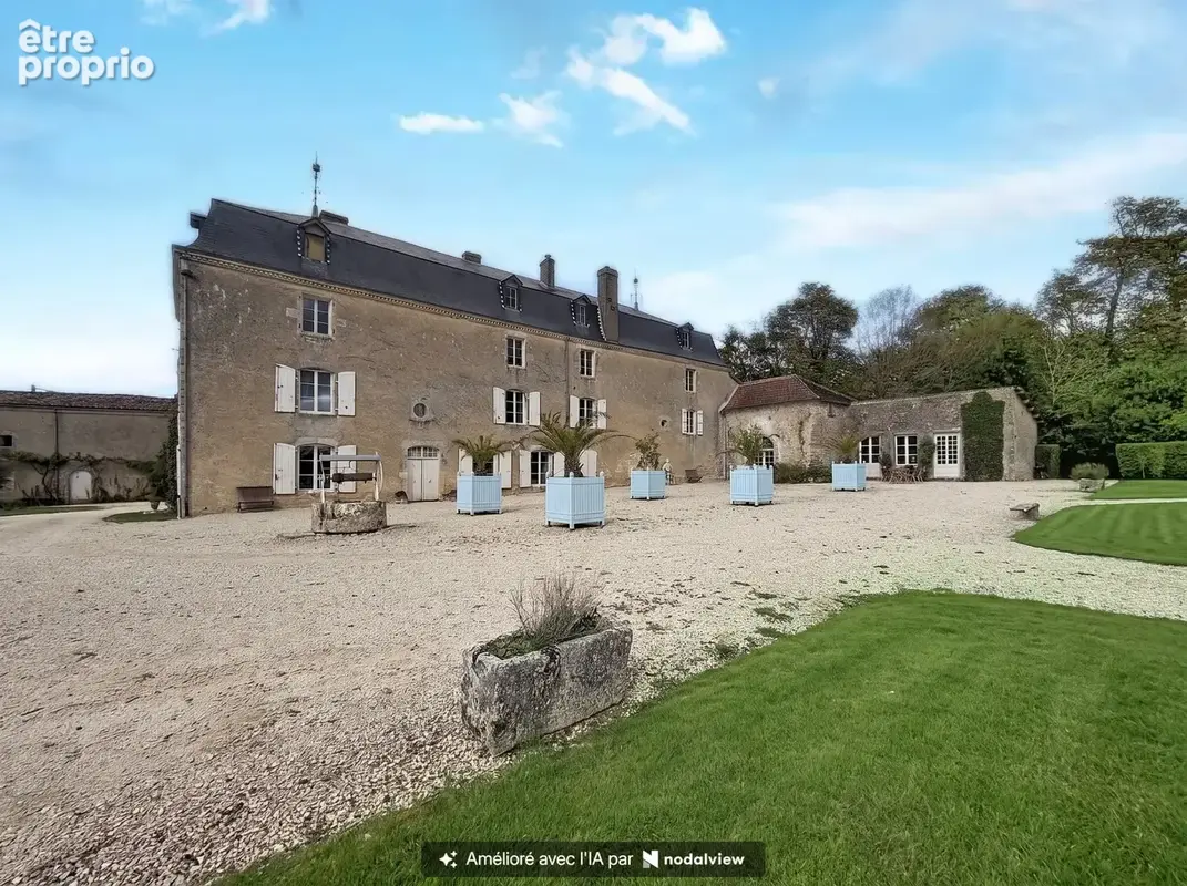 CHÂTEAU DES DEFFENDS : Une demeure de caractère au cœur d’un écrin de verdure. - photo 15
