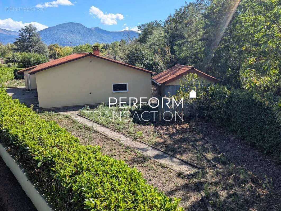 Maison à LE PONT-DE-CLAIX