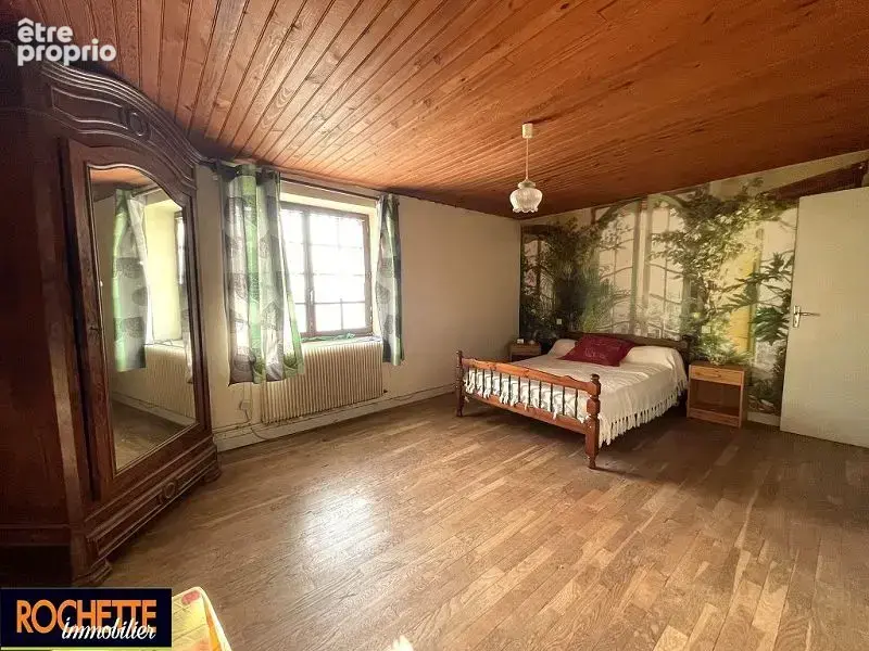 Maison 145 m² à Neulise  - photo 8