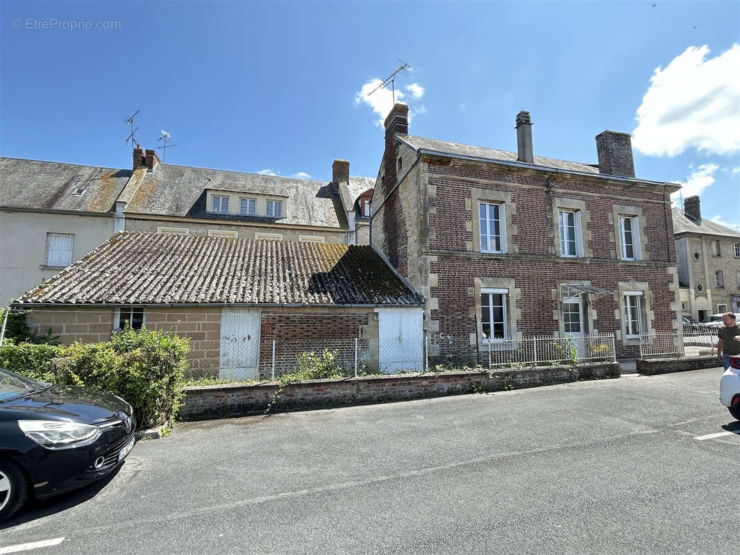 Maison à TRUN