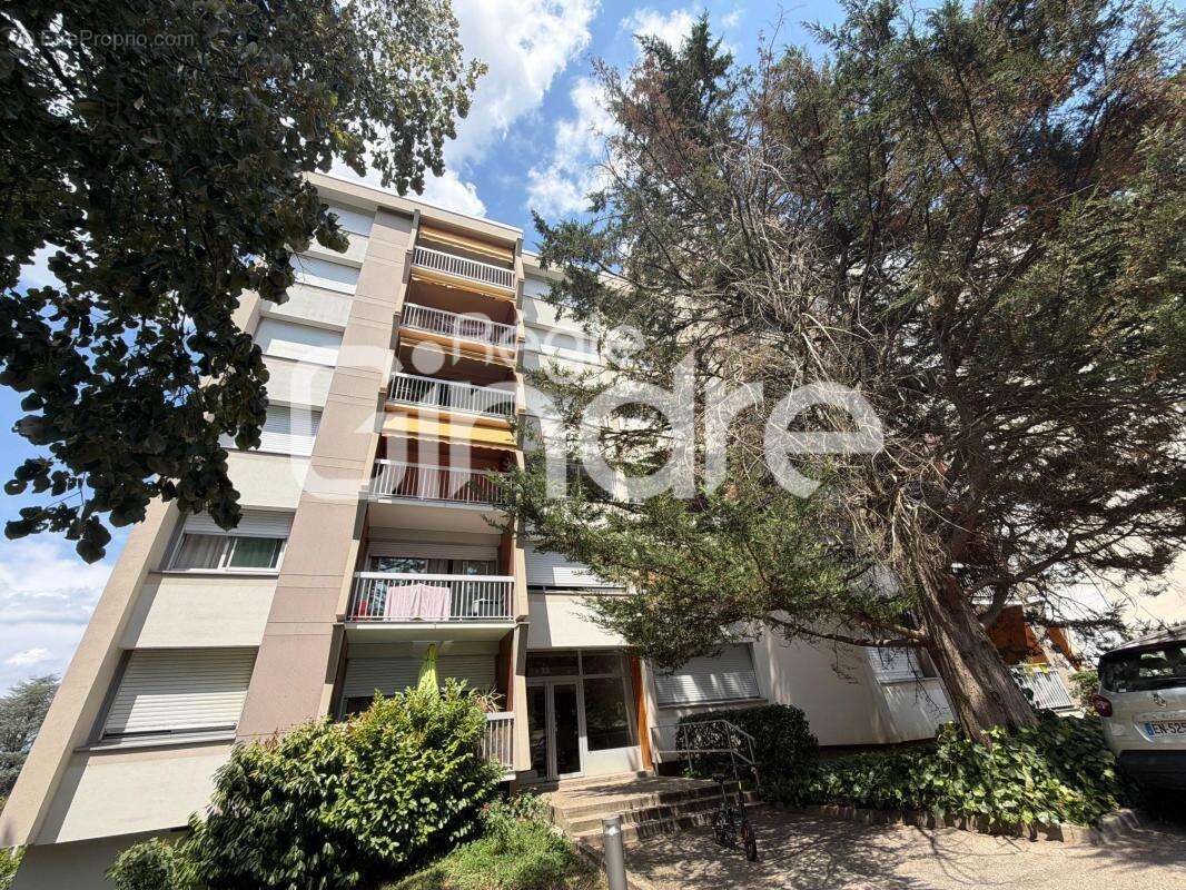 Vente - Appartement - 2 pièces + cuisine - 53 m² - 149 000 € - - photo 6