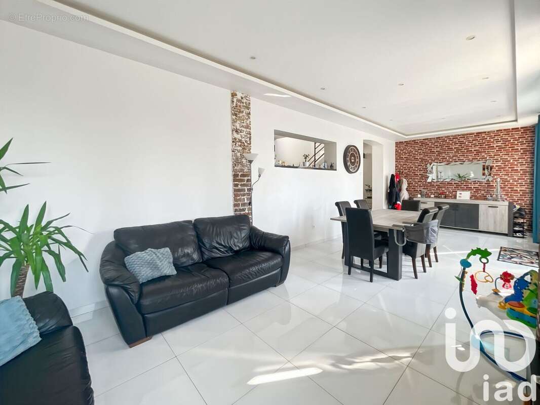 Photo 7 - Maison à MONTFERMEIL