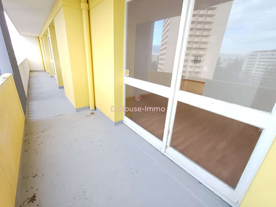 Appartement à SAINT-QUENTIN