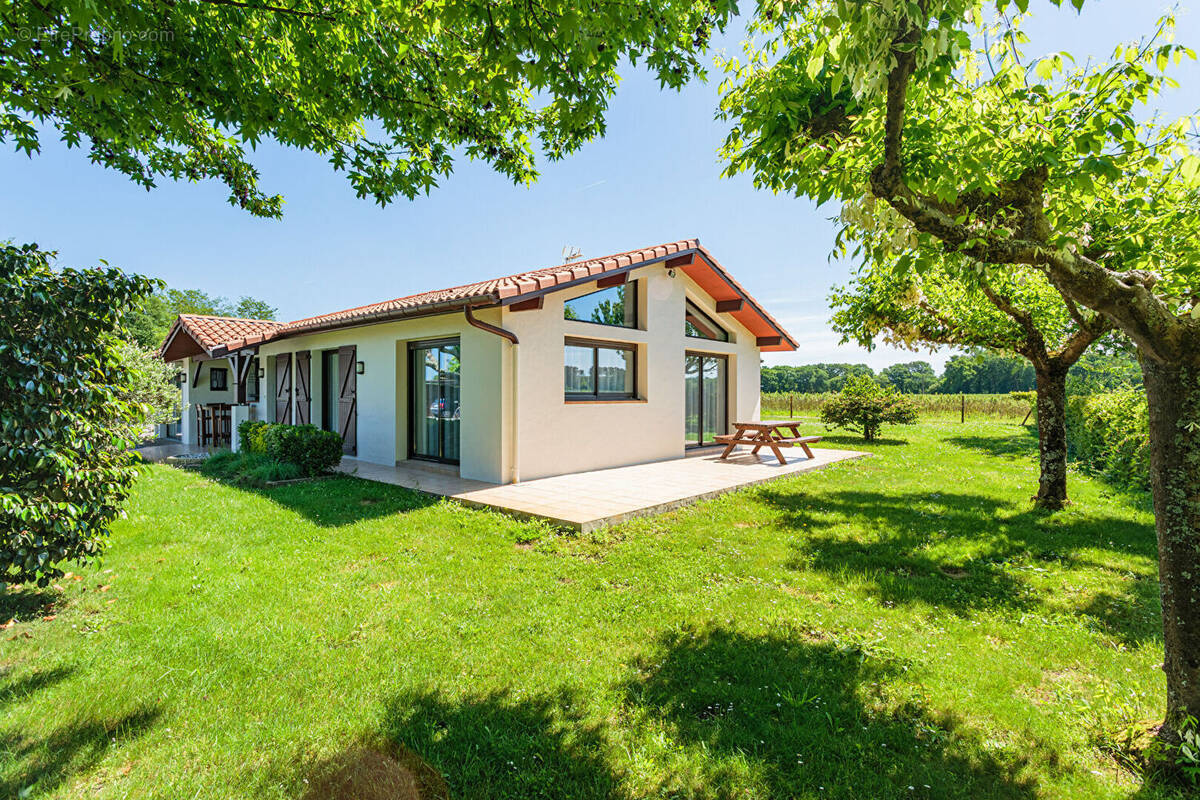 Maison à TOSSE