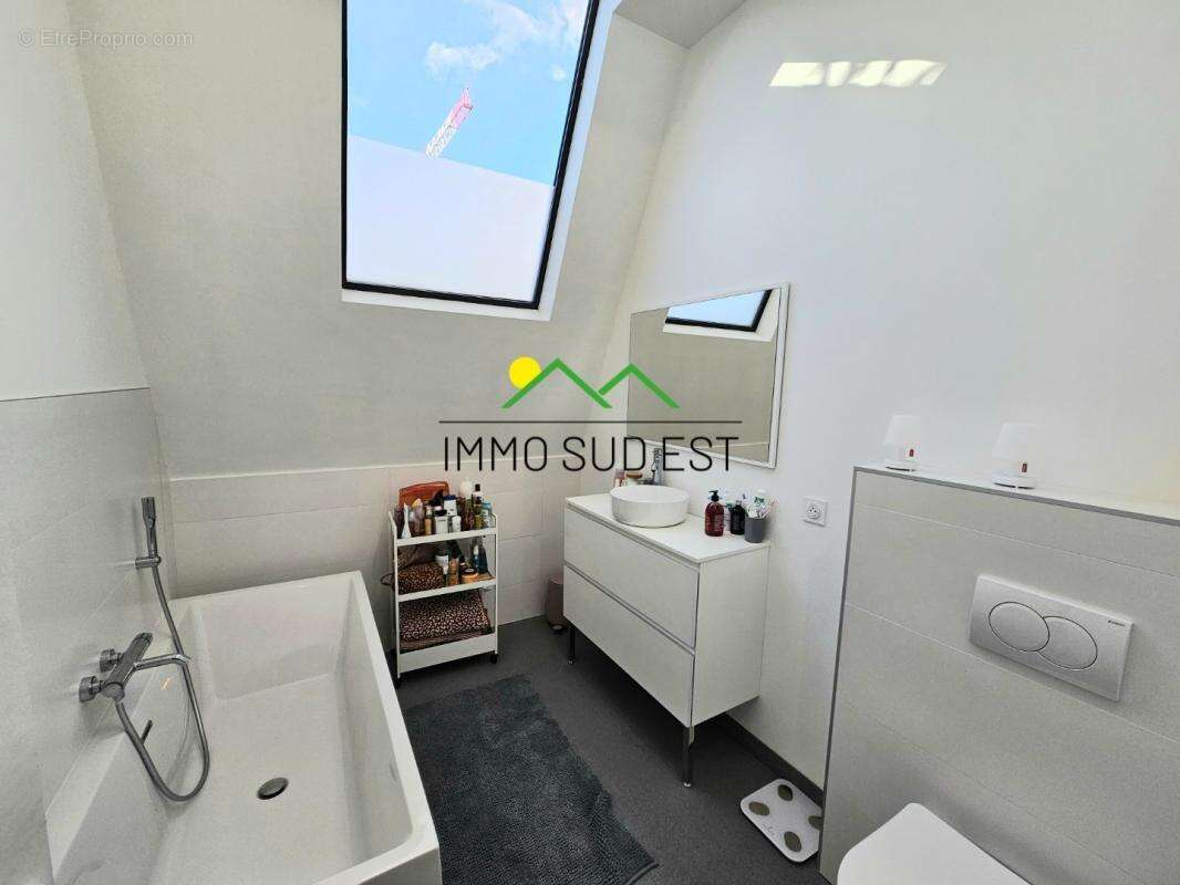 Appartement à ROMANS-SUR-ISERE