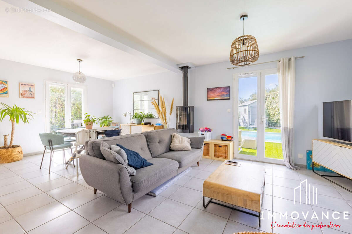 Maison à VENDARGUES