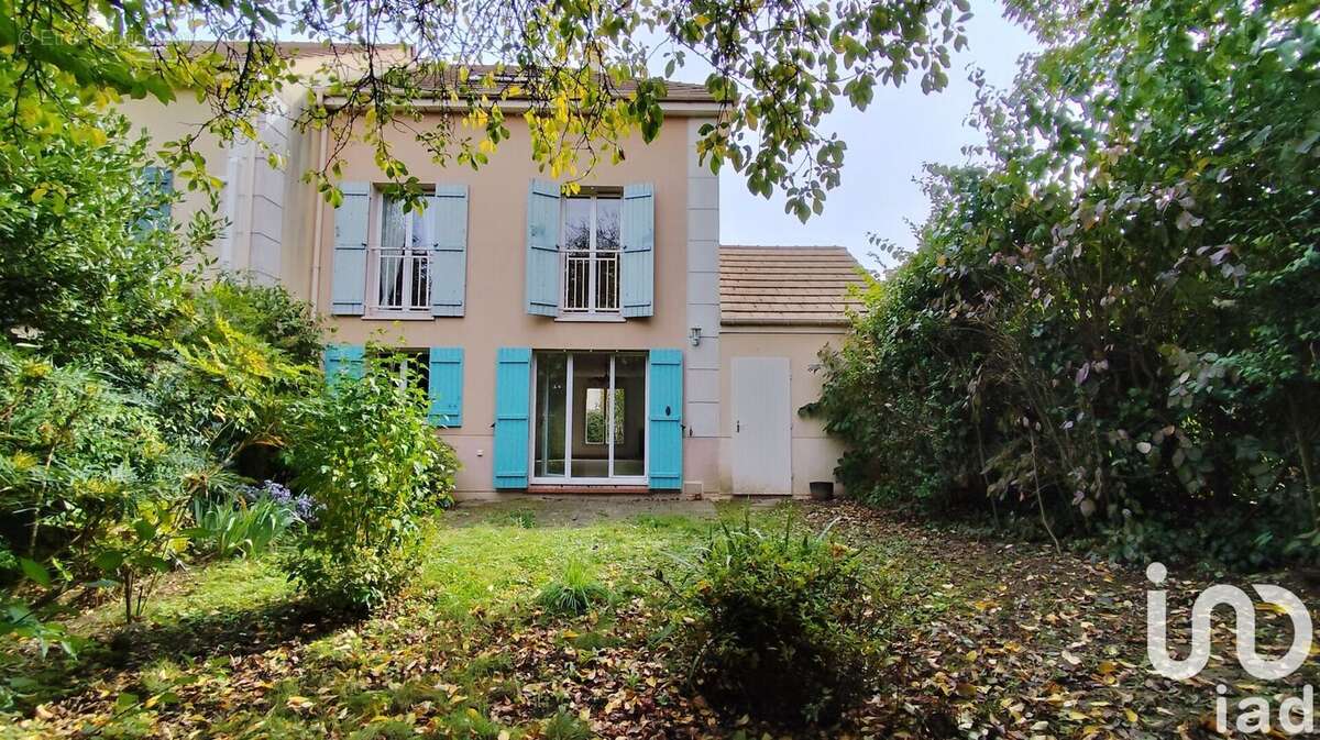 Maison 108 m² à Sarcelles  - photo 2