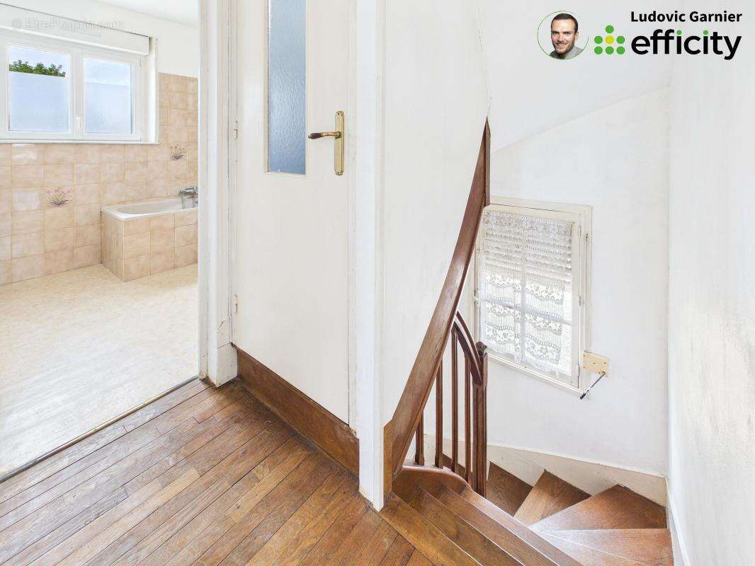 Maison 87 m² à Sourdeval  - photo 14