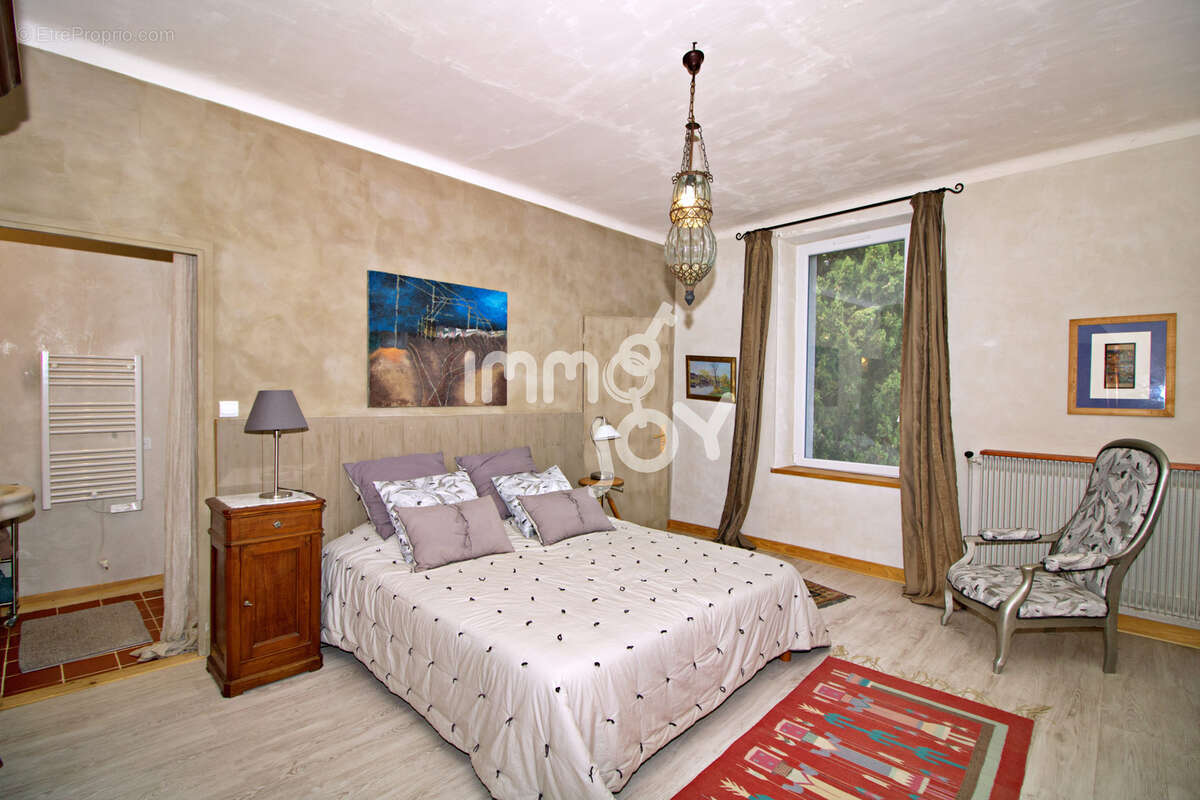 Maison à SAINT-ANDRE-DE-ROQUELONGUE