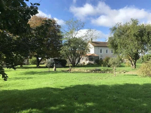 Appartement à BENET